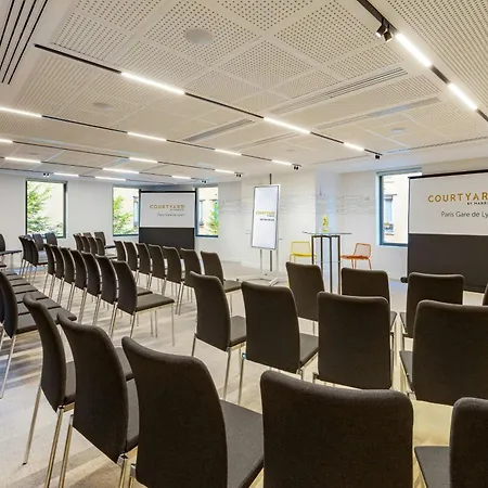 Courtyard By Marriott Paris Gare De Lyon-2